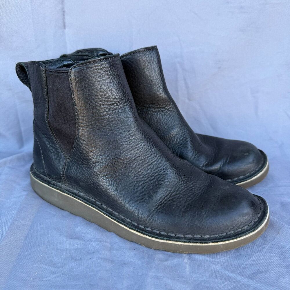 Women's 7 L.L.Bean Stonington Chelsea Boots Black Leather Slip On Ankle Height